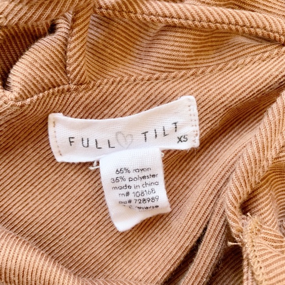 Cross Cross Back Dress With Ruffles - Picture 3 of 3